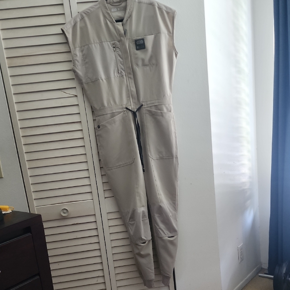 FIGS WOmen's STAR WARS LIMITED Jumpsuit IN A MEDIUM